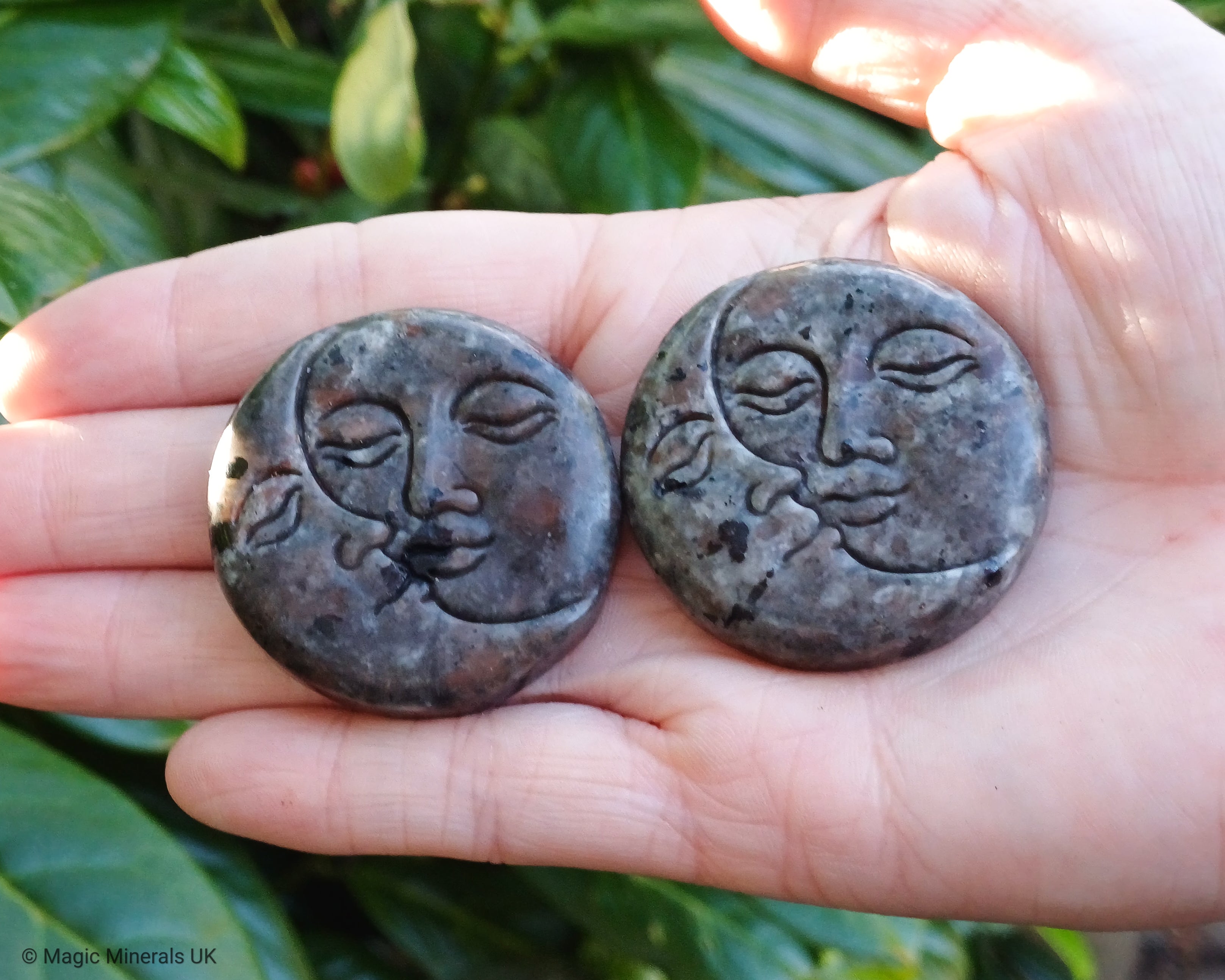 Yooperlite sun & moon face